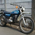 16  1985 - 1986 - Kurzes Zwischenspiel.  Yamaha DT 175. Erstaunlicherweise hatte das Motorrad einen E-Starter (Dynastart)